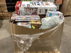 lot 904 image: Wholesale Pallet of Assorted Miscellaneous Items