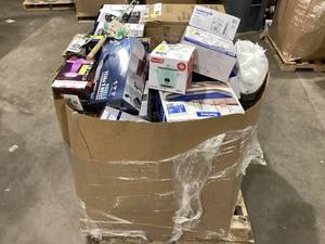 lot 908 image: Wholesale Pallet of Assorted Miscellaneous Items