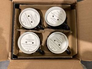 lot 698 image: Mainstays 2-Wick 13-ounce Reusable Thanks Holiday Coffee Mug Scented Candle, Warm Apple Pie