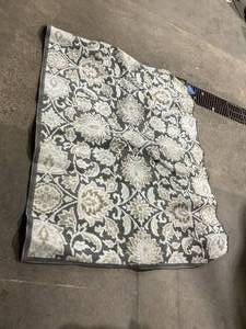 lot 466 image: Mainstays Damask Charcoal, Indoor Area Rug