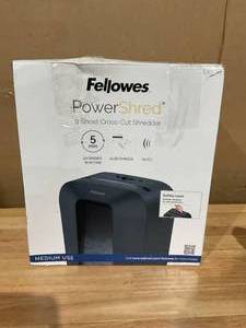 lot 472 image: Fellowes LX50-RS 9-Sheet Cross Cut Paper Personal Shredder