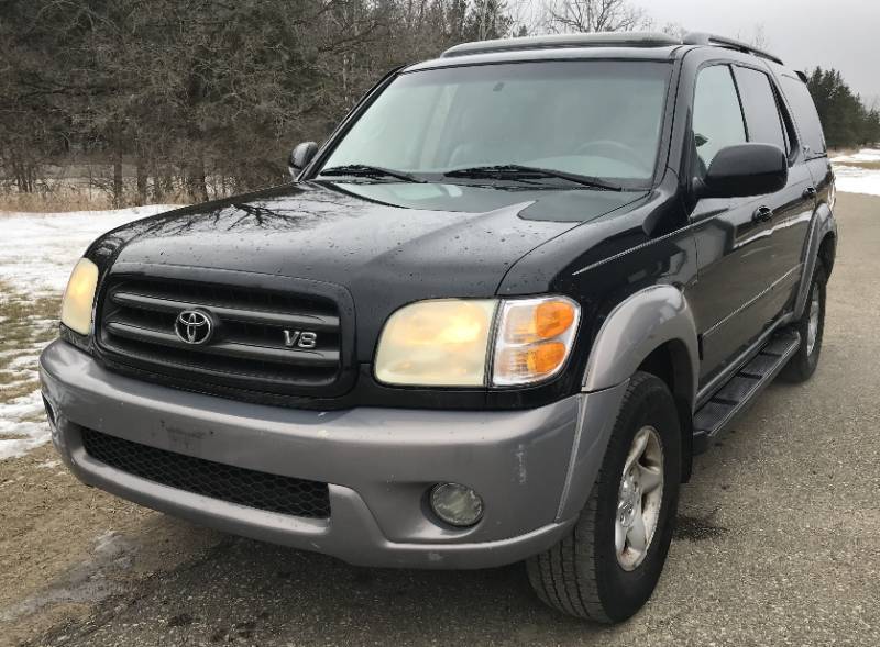 2002 Toyota Sequoia SR5