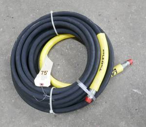 New 75 ft commercial grade Landa Tuff-flex pressure hose 38