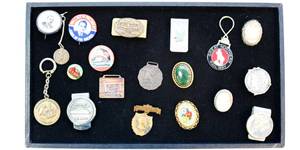 lot 28 image: Money Clip Political Pin Key Chain Brooch Pendant Vintage Lot