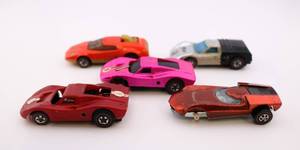 lot 45 image: Hot Wheels Redline Cars Lot of 5