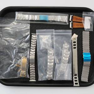 lot 83 image: Wristwatch Bands Lot Vintage & Modern