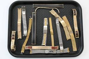 lot 86 image: Vintage Wristwatch Bands Lot