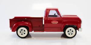 lot 95 image: Tonka Red Pickup Truck