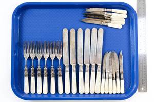 lot 132 image: Sterling Band Mother of Pearl Handle Flatware Set for 6