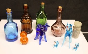 lot 52 image: Collectible Miniature Blown Glass Figurines Bottles Etc
