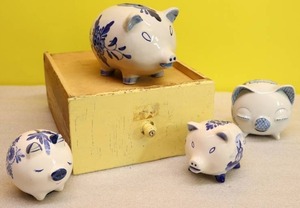 lot 8 image: Vintage Porcelain Pig Piggy BanksHand-Painted Delft Blue Cobalt Design Cheeseman Delfts Blue Etc