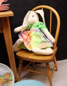 lot 62 image: Vintage Wood Doll Chair Table Boonton-Ware Melmac Dishes Cabbage Patch Plate Etc
