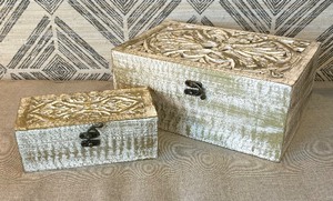 lot 103 image: Two Decorative Distressed Style Dresser Boxes