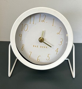 lot 110 image: Rae Dunn Decorative Desk or Dresser Clock