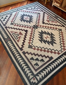 lot 6 image: Southwestern Style Area Rug