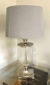lot 82 image: Stylish Table Lamp