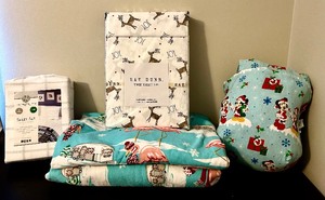 lot 188 image: Adorable Fleece and Cotton Twin Sheet Sets