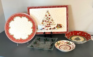 lot 92 image: Villeroy & Boch Pastry Winter Delight Bakery Delight Pastry Plate, Villeroy and Boch Winter Delight Bakery Cake Serving Platter & More