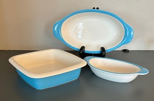 lot 98 image: Three Villeroy & Boch Vilbofour Dishes