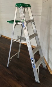 lot 233 image: Werner 5 Foot Metal Ladder Model 355