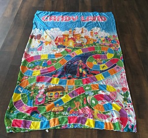 lot 274 image: Candy Land Game Blanket