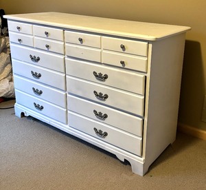 lot 38A image: Vintage White Dresser