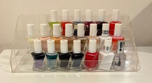 lot 311 image: 20 Bottles of Essie Nail Polish with Organizer