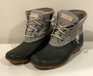 lot 101A image: Sperry Saltwater Rain Boots