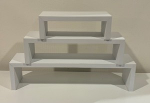 lot 349 image: Three Decorative White Shelves