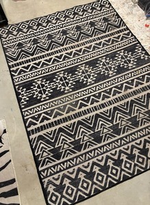 lot 373 image: Ruggable Linear Diamond Area Rug and Pad