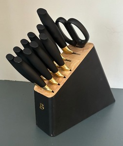 lot 415 image: Cutlery Set by Beautiful