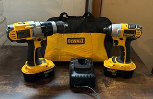 lot 333C image: DeWalt DC825 Cordless Impact Driver and DeWalt DCD950 Cordless Drill Driver Hammer Drill