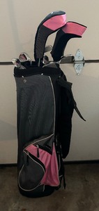 lot 139C image: X Gen II Golf Clubs with Golf Bag
