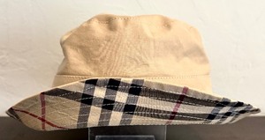 lot 173 image: Burberry Reversible Cotton Lichen Bucket Hat