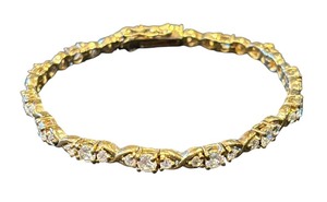lot 101K image: Beautiful Sterling Silver Bracelet with Cubic Zirconia Stones