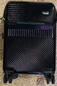 lot 199 image: Fashion Brand Carryon Suitcase with Lock