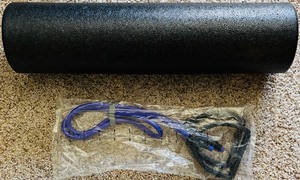 lot 243 image: Muscle Roller and Brand New Elastic Workout Band