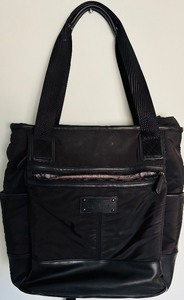 lot 247 image: Lole Black Tote Bag with Backpack Straps