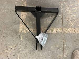 lot 20 image: 3 Point 2 Receiver Trailer Hitch