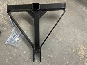 lot 21 image: 3 Point 2 Receiver Trailer Hitch