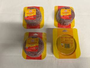 lot 62 image: 4x 8oz Hard Salami-Oscar Meyer