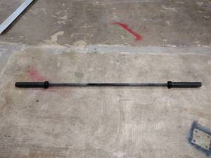 lot 18 image: 15kg Olympic Elite PRx barbell