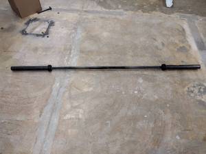 lot 19 image: 20kg Olympic Elite PRx barbell