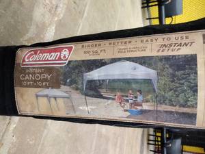 lot 73 image: Coleman 10ft x 10ft collapsible canopy