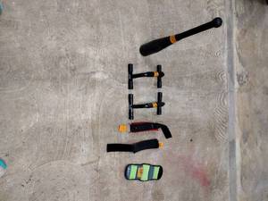 lot 101 image: Work out accessories (weighted bat, SPRI push-up bars, lifting straps, ankle weight)