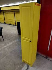 lot 104 image: Yellow storage locker 15 L x 15 D x 72 H