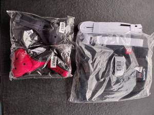 lot 149 image: CRNR kimono with 2 white belts - BJJ-V6-BLK-A2  2 adult wrestling head gear head guards