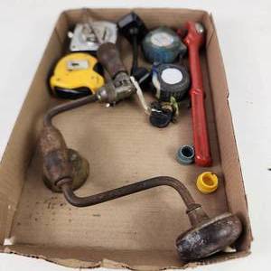 Lot Of Miscellaneous Tools Tape Measures And More Good Condition