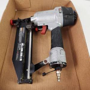 Porter Cable Fastener FN250SB 1-2 11 Tested Works Great Condition