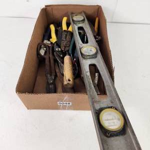 Lot Of Miscellaneous Hand Tools Good Condition